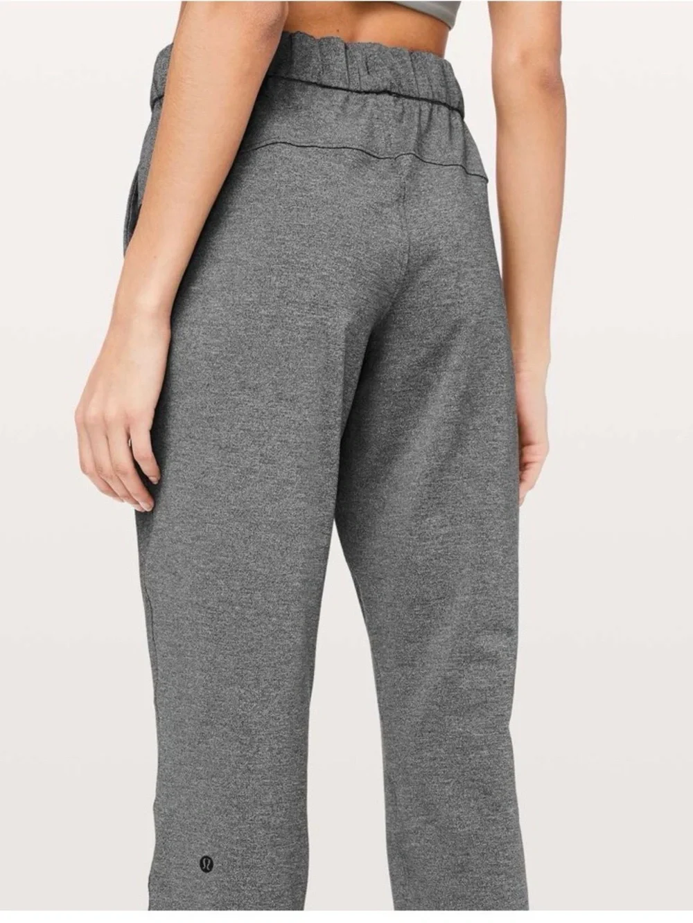 Lululemon athletica On the fly pants 27”, grey, size 6 - Picture 5 of 11